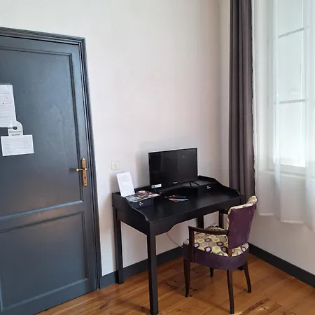 Sauternes Du Logis Du Parc Либурн